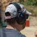 Gli sfidanti indossano obbligatoriamente occhiali protettivi, cappelli e cuffie...